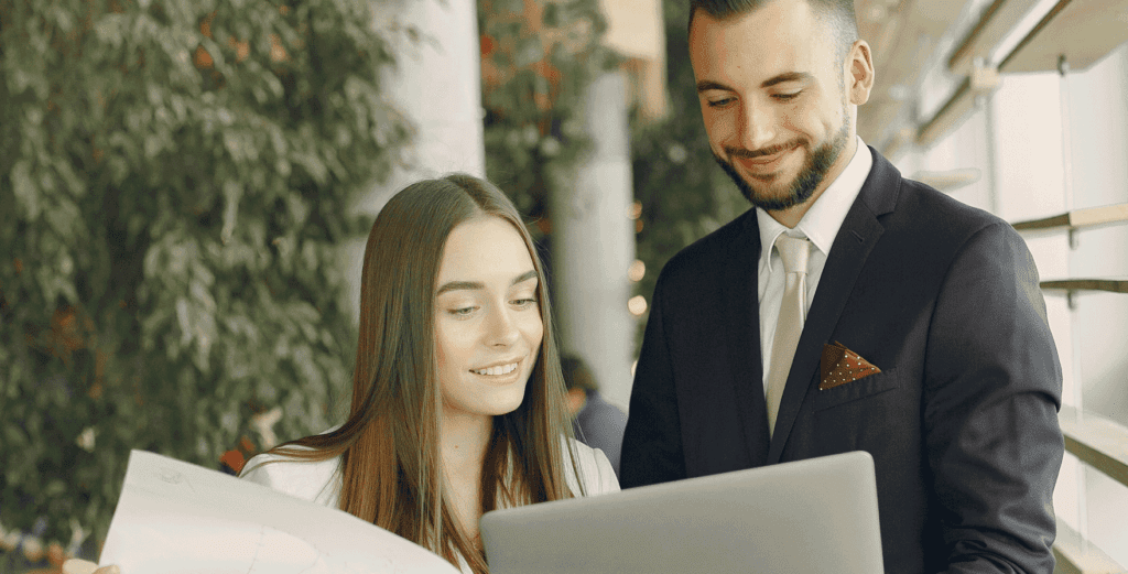 Associate Administracion