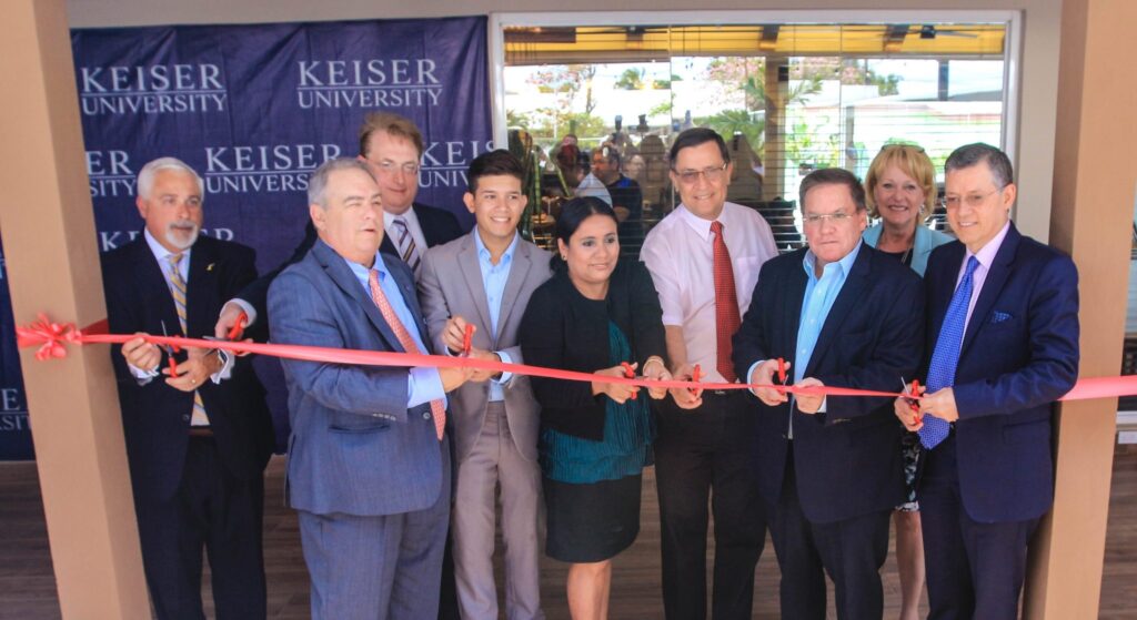 Keiser University invierte US$500,000 en su campus de San Marcos 4 IMG 7510